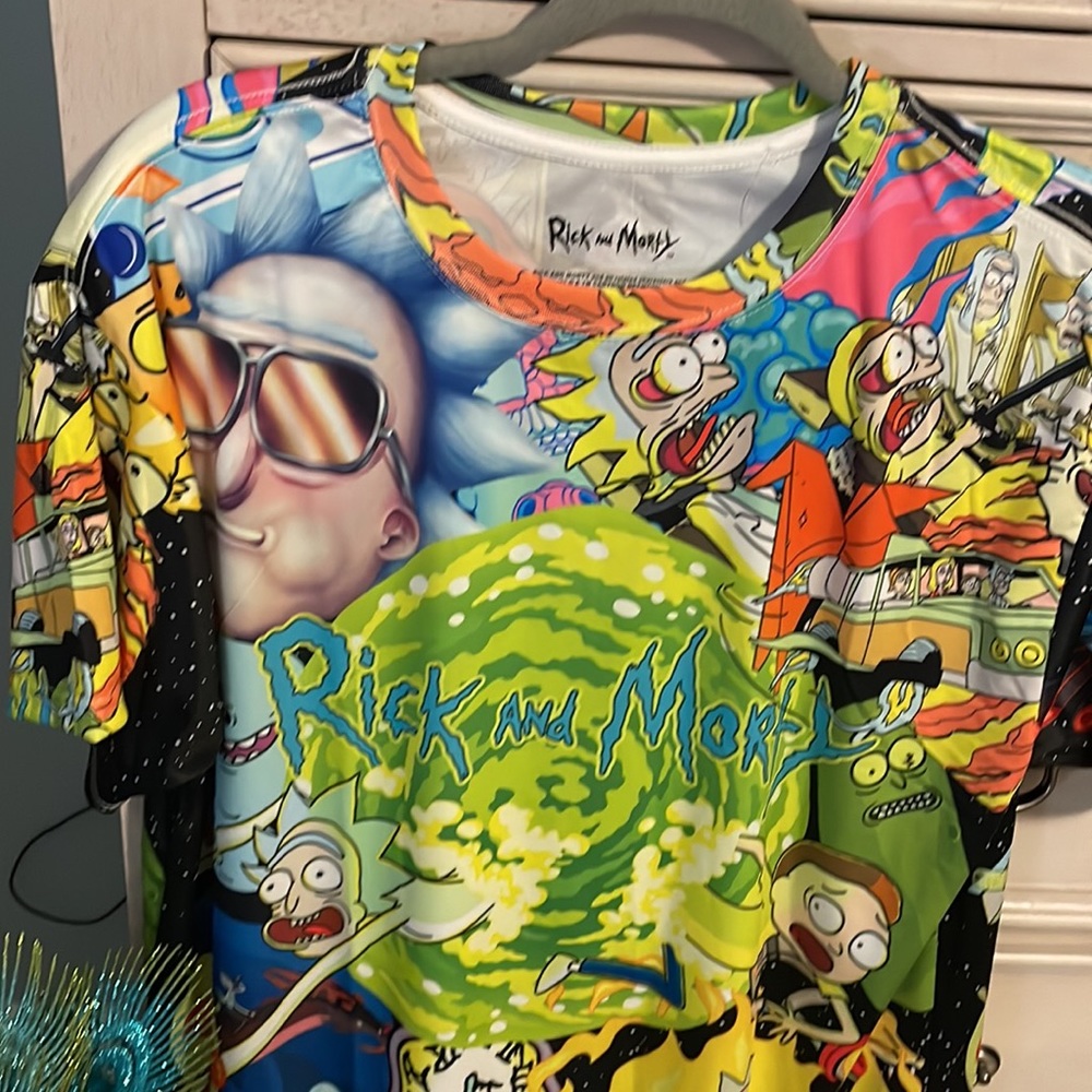 Men’s Rick and Morty retro colorful canvas T-shirt, medium new - Picture 3 of 5